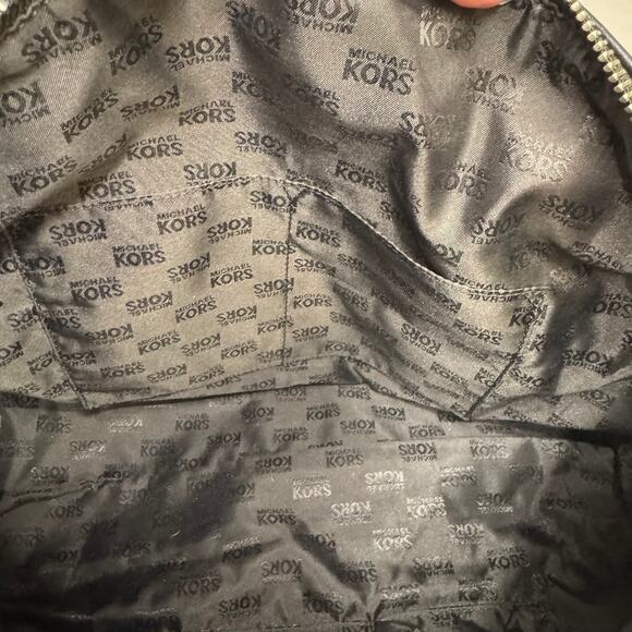 Michael Kors Calista Monogram Large Satchel GUC - Picture 13 of 16